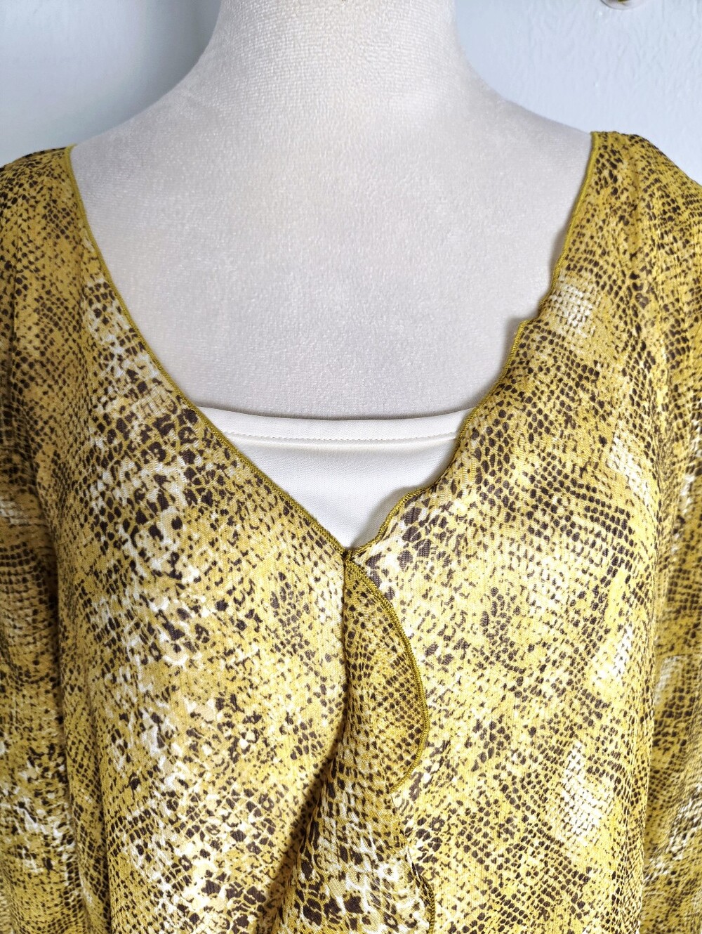 Dana Buchman Mustard Yellow Leopard-Print Blouse - Picture 3 of 10